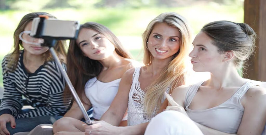 SocialMediaGirls Forum